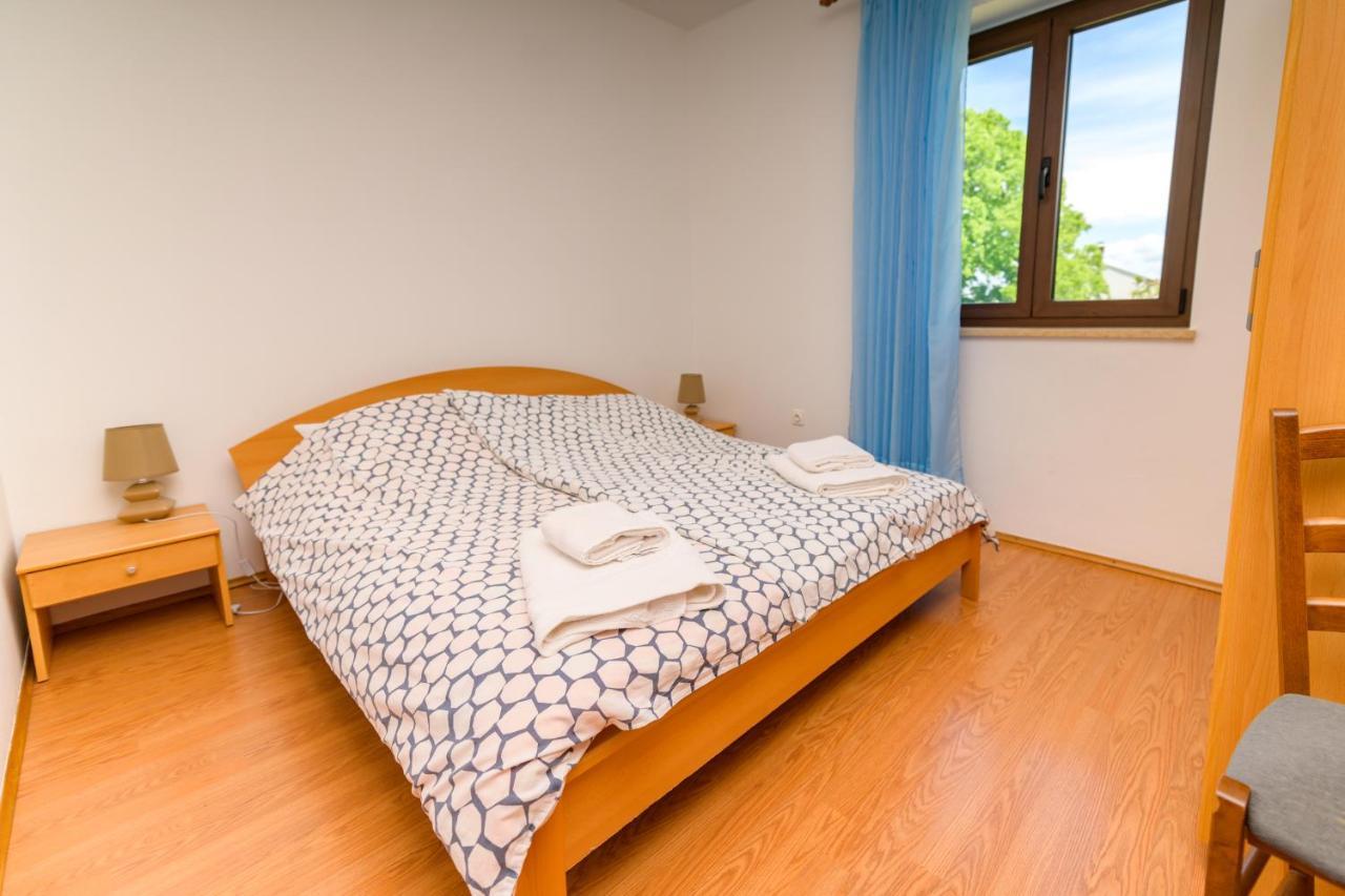 Apartments Marina Veskovic Нерезине Екстериор снимка