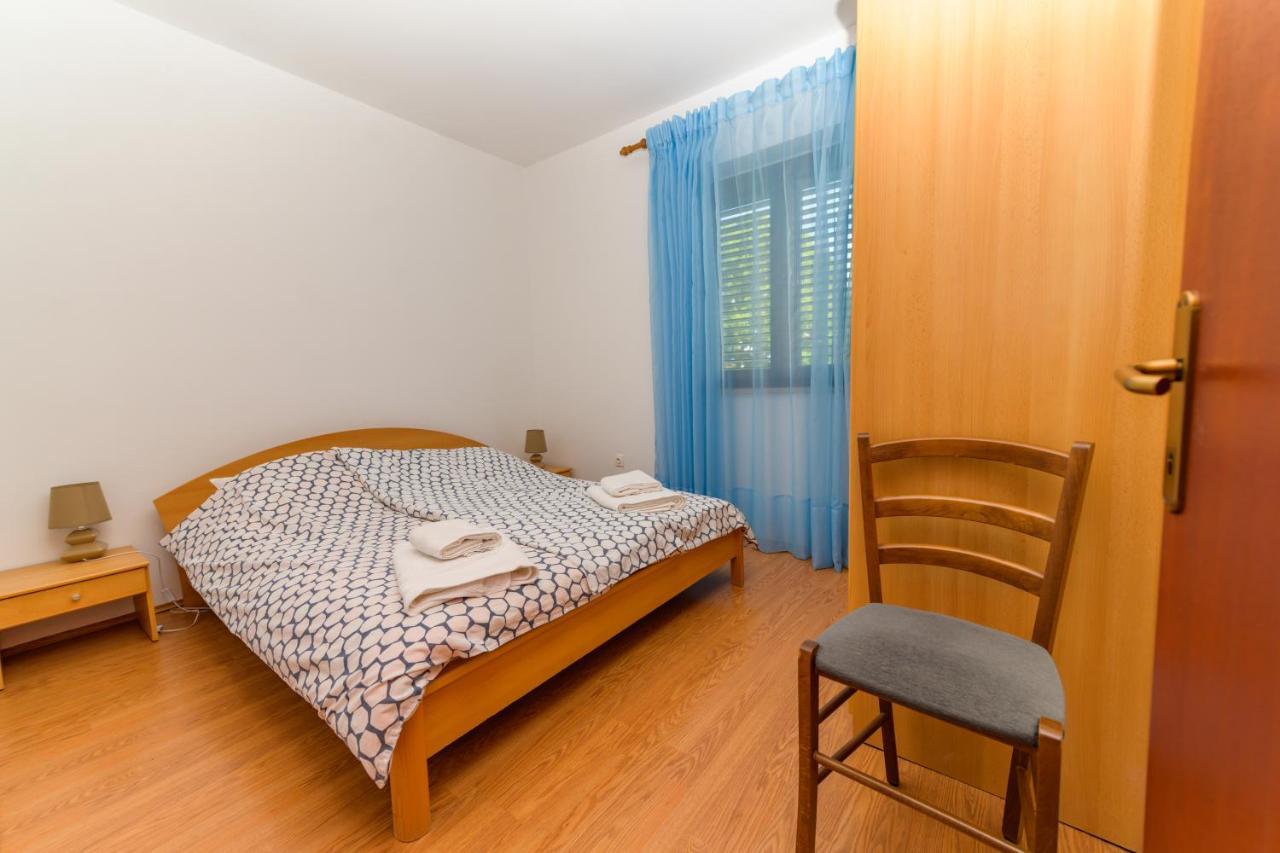 Apartments Marina Veskovic Нерезине Екстериор снимка