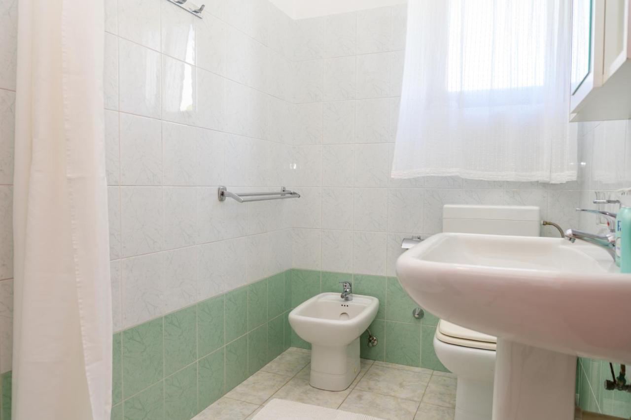 Apartments Marina Veskovic Нерезине Екстериор снимка