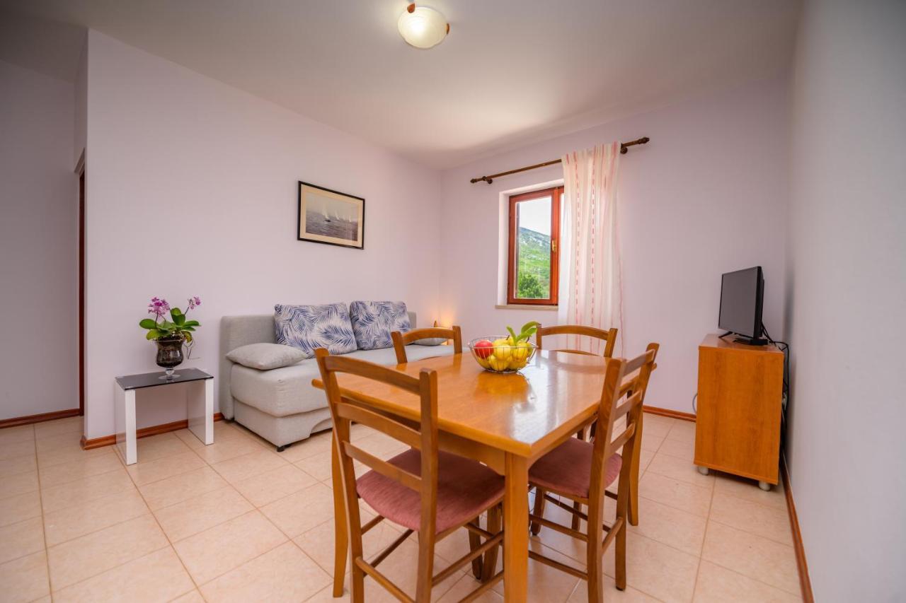 Apartments Marina Veskovic Нерезине Екстериор снимка